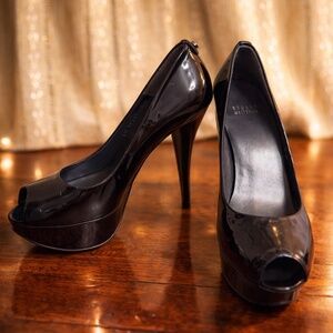 Black Lacquer Platform Heels